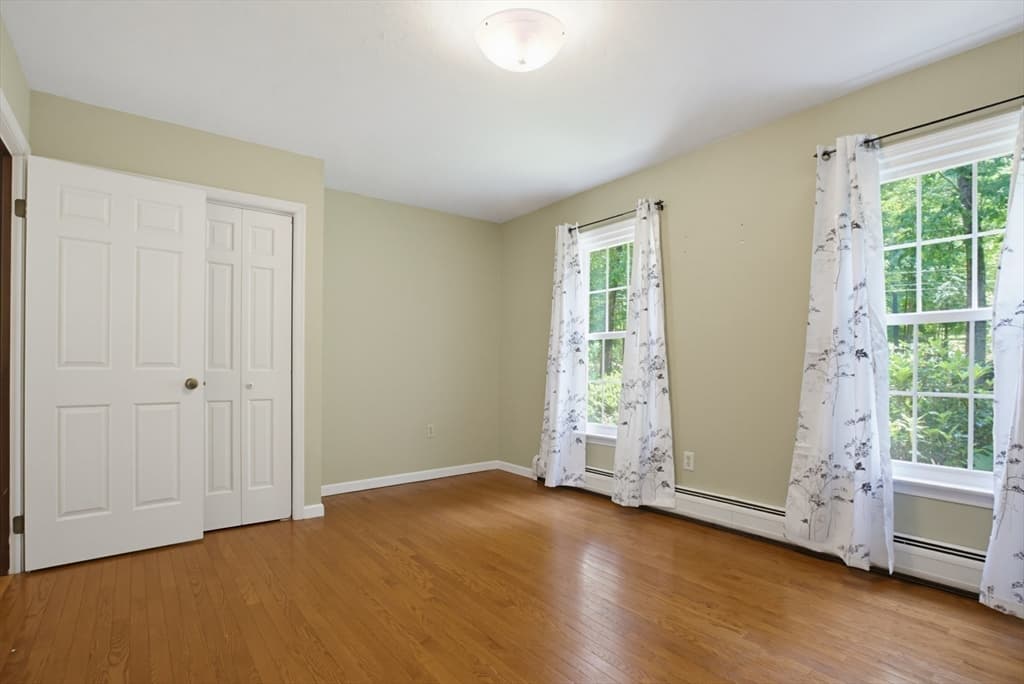 Single Family Residence at 47 Old Village Rd, Sturbridge MA 01566, Sturbridge, photo 14 of 42