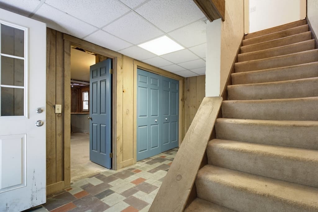 Single Family Residence at 47 Old Village Rd, Sturbridge MA 01566, Sturbridge, photo 35 of 42