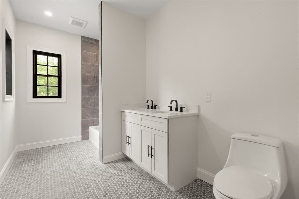 127R Beach Street, Sharon MA 02067 photo 27