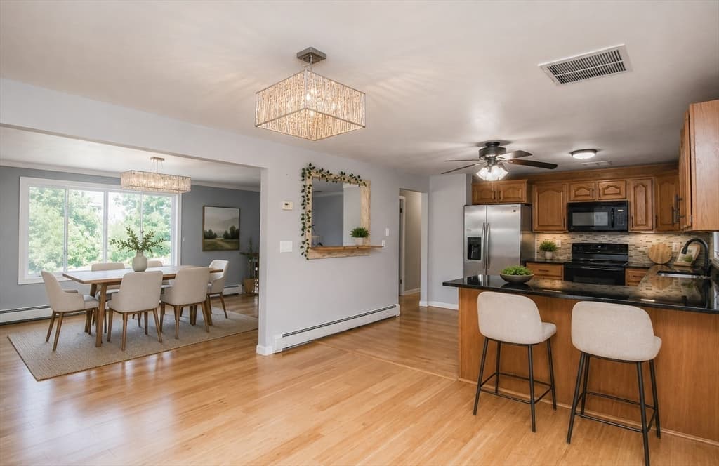 612 North St, Weymouth MA 02189 photo 4