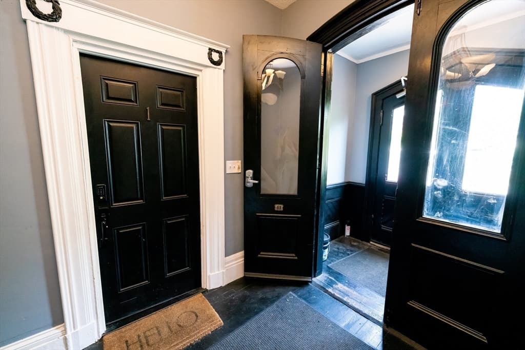 Condominium at 111 Summer St # 1, Haverhill MA 01830, photo 5 of 23
