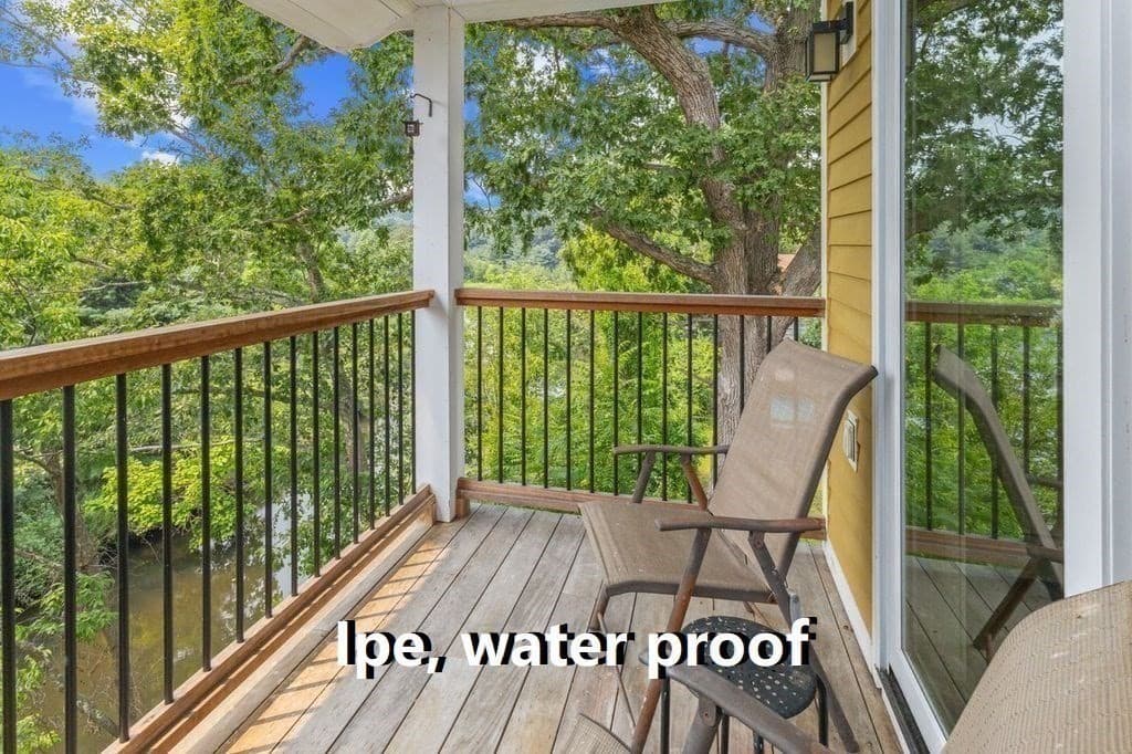 Single Family Residence at 2653 Providence Rd, Northbridge MA 01534, photo 2 of 23