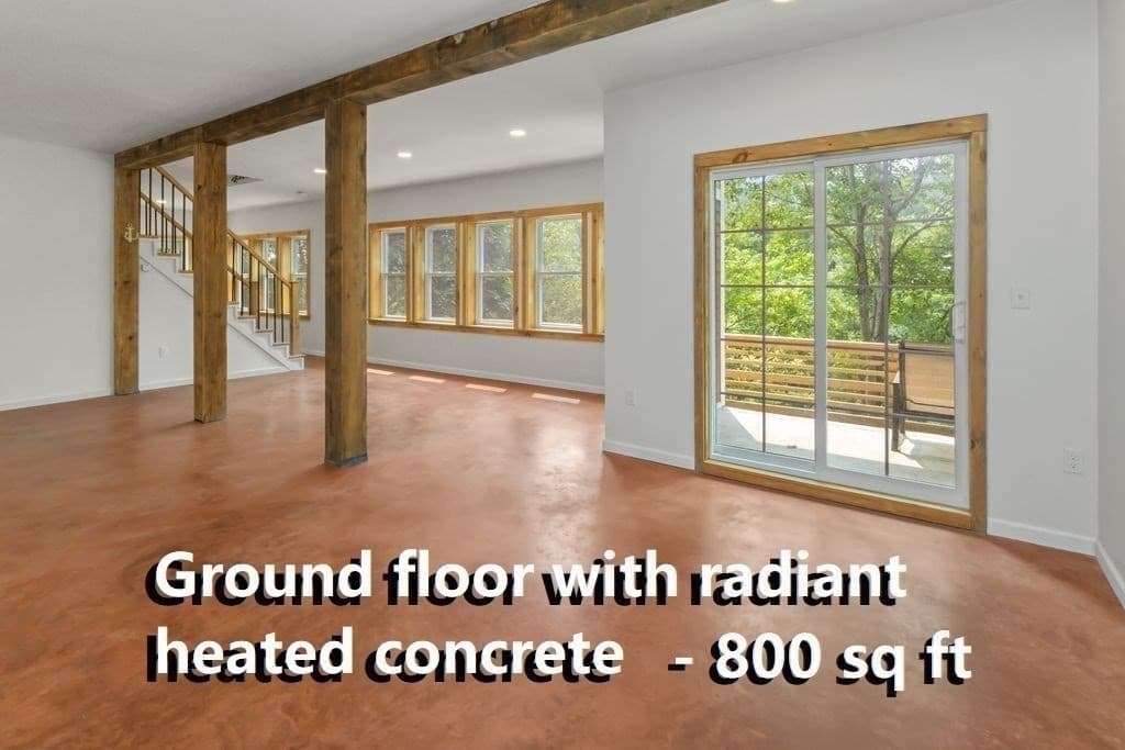Single Family Residence at 2653 Providence Rd, Northbridge MA 01534, photo 13 of 23