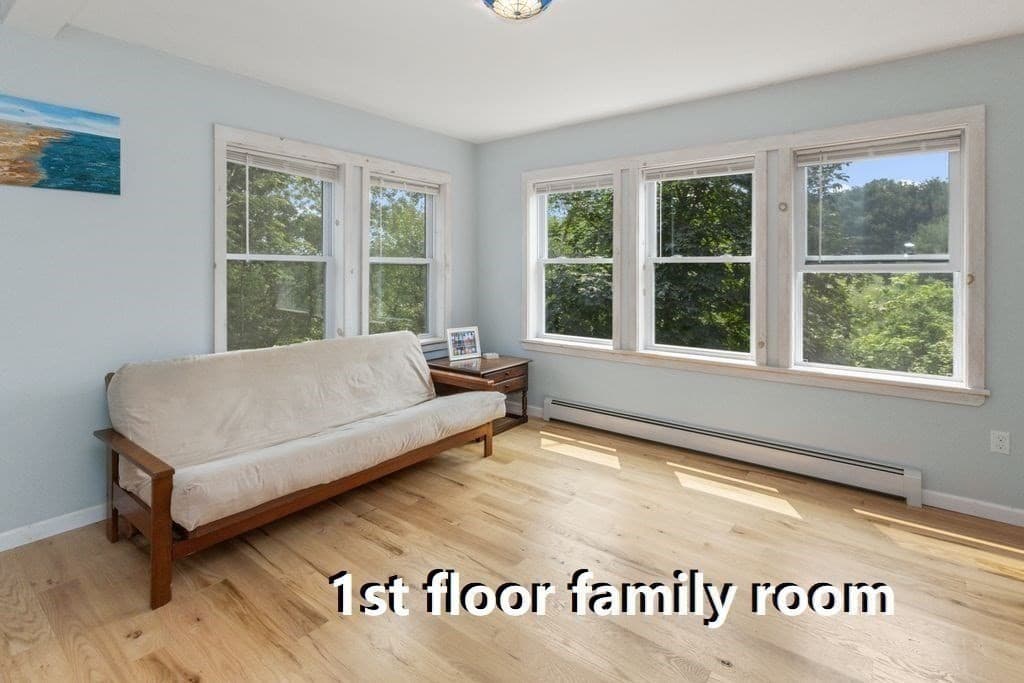 Single Family Residence at 2653 Providence Rd, Northbridge MA 01534, photo 12 of 23
