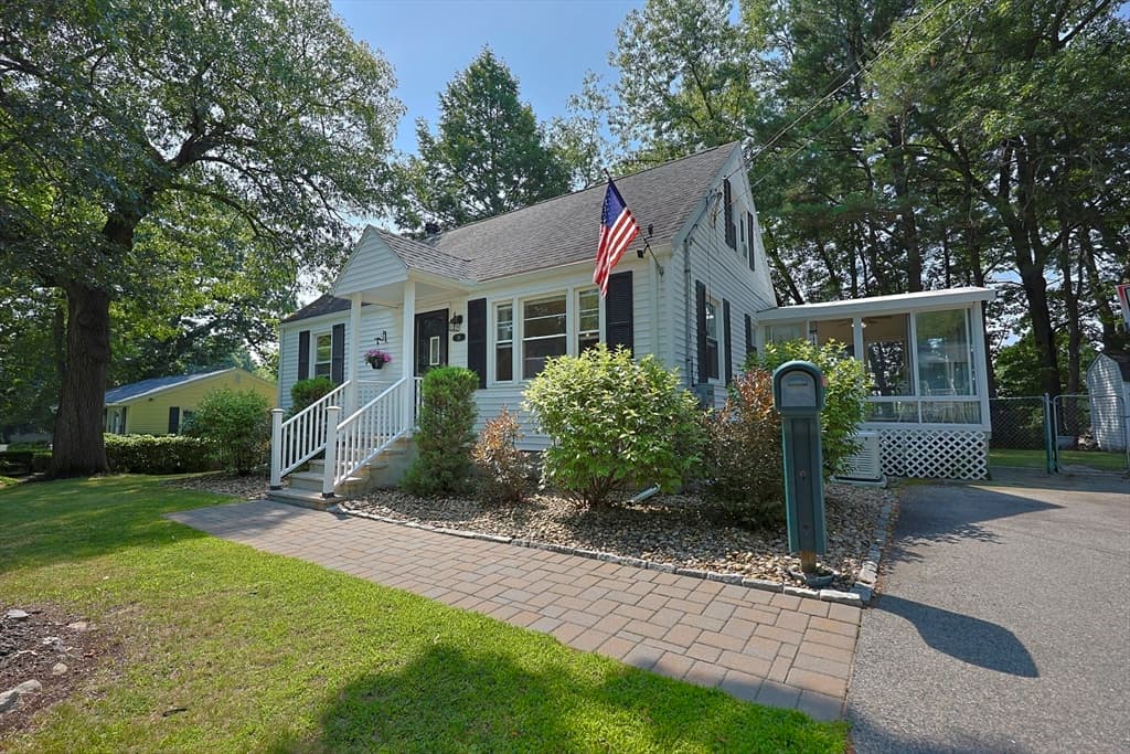 26 Ponderosa Avenue, Methuen MA 01844 photo 2