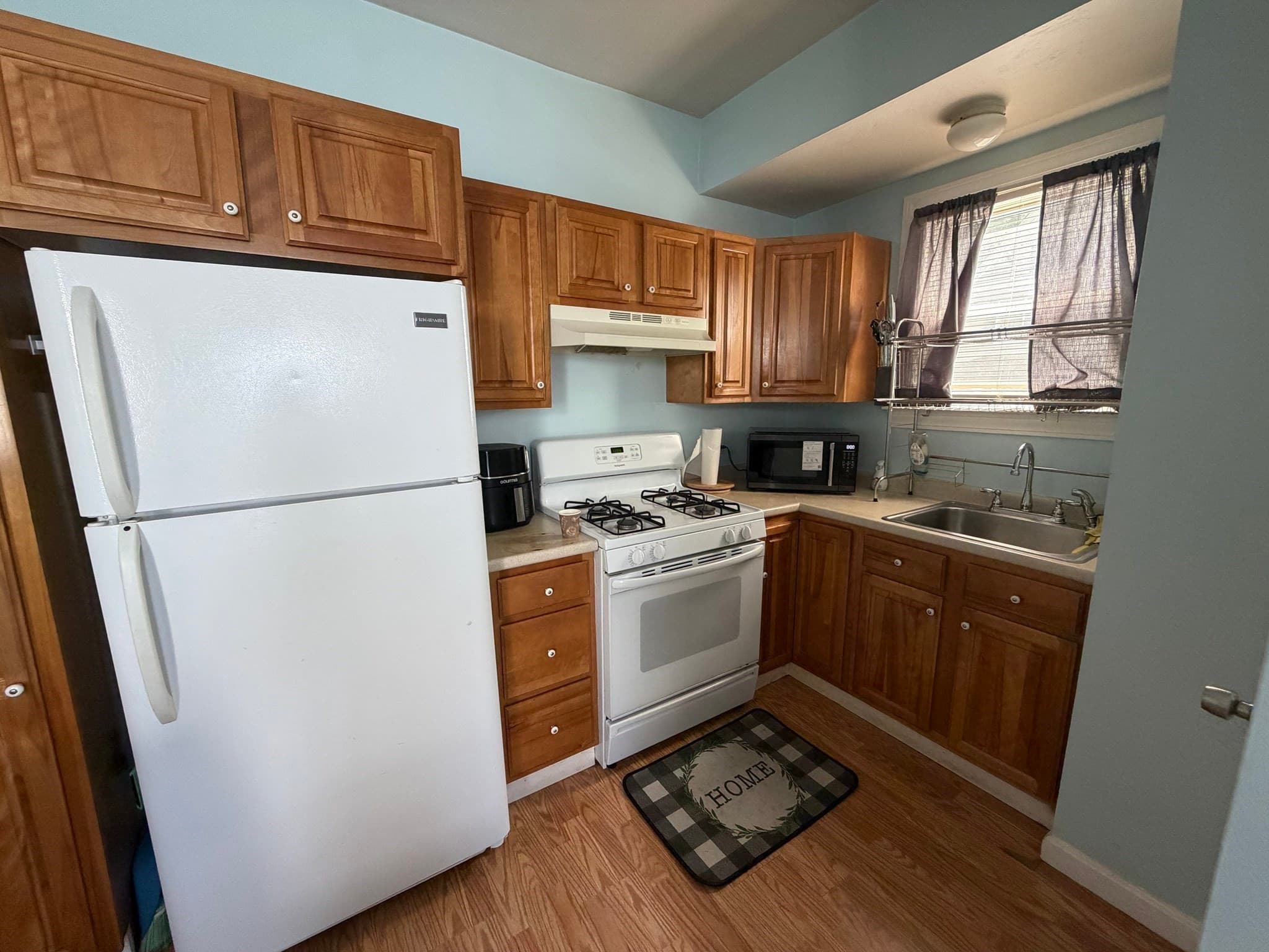 2 Family - 2 Units Up/Down at 10 State St, Taunton MA 02780, Taunton, photo 6 of 24