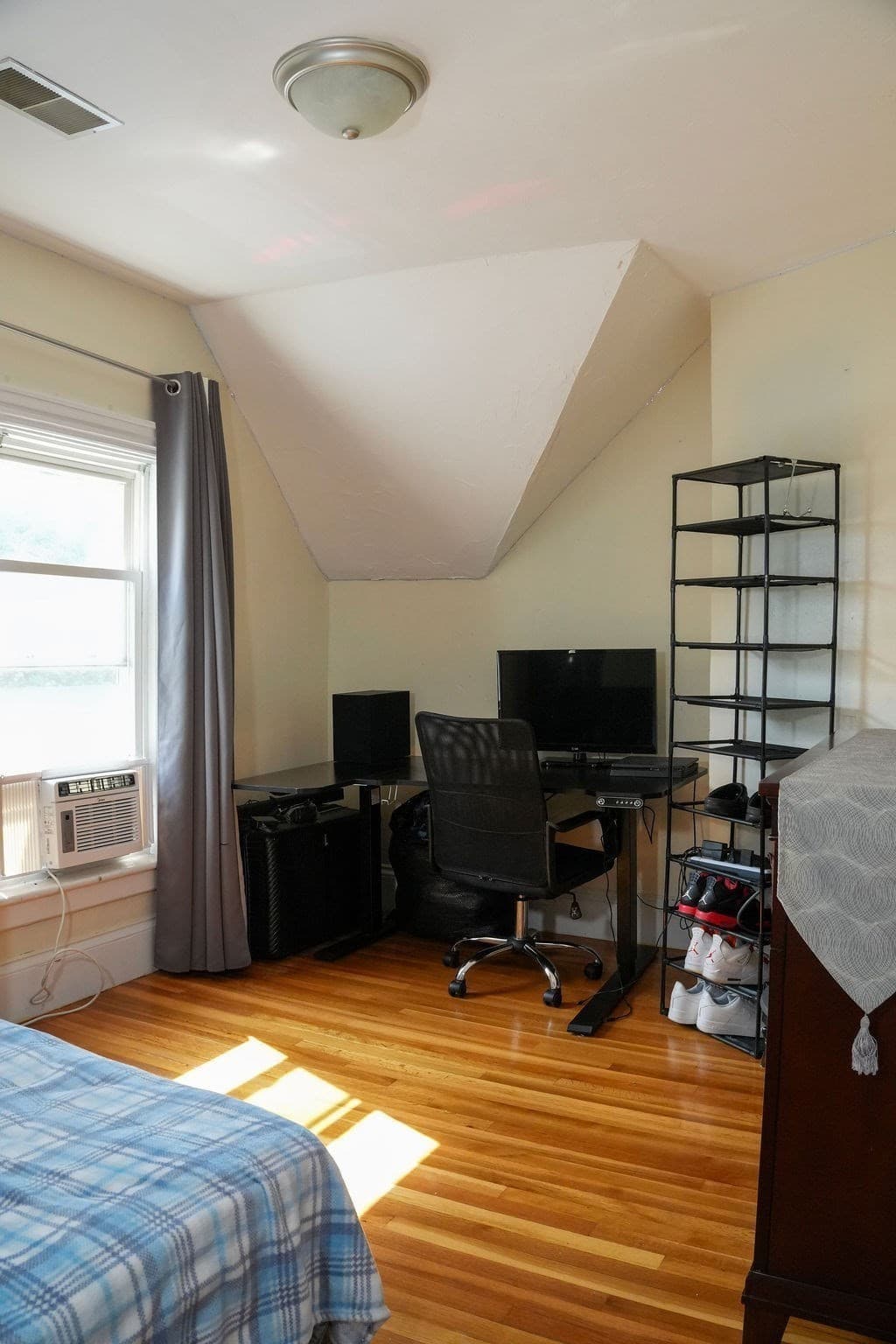 2 Family - 2 Units Up/Down at 10 State St, Taunton MA 02780, Taunton, photo 22 of 24