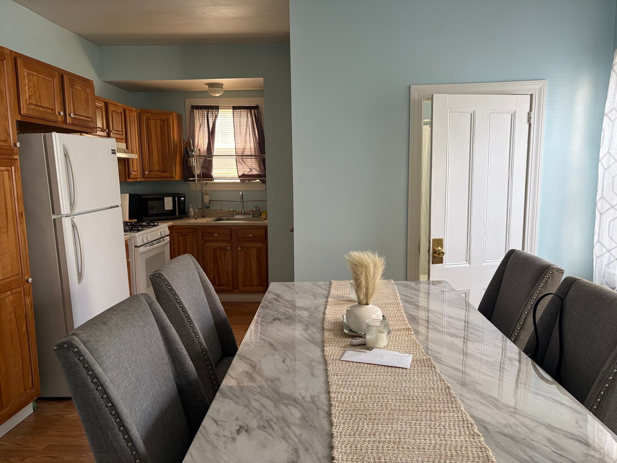 2 Family - 2 Units Up/Down at 10 State St, Taunton MA 02780, Taunton, photo 5 of 24