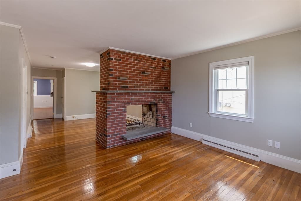 10 Samoset St, Plymouth MA 02360 photo 3