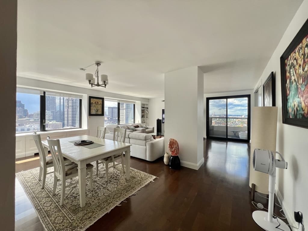 Condominium at 65 E India Row # 23B, Boston MA 02110, photo 5 of 24