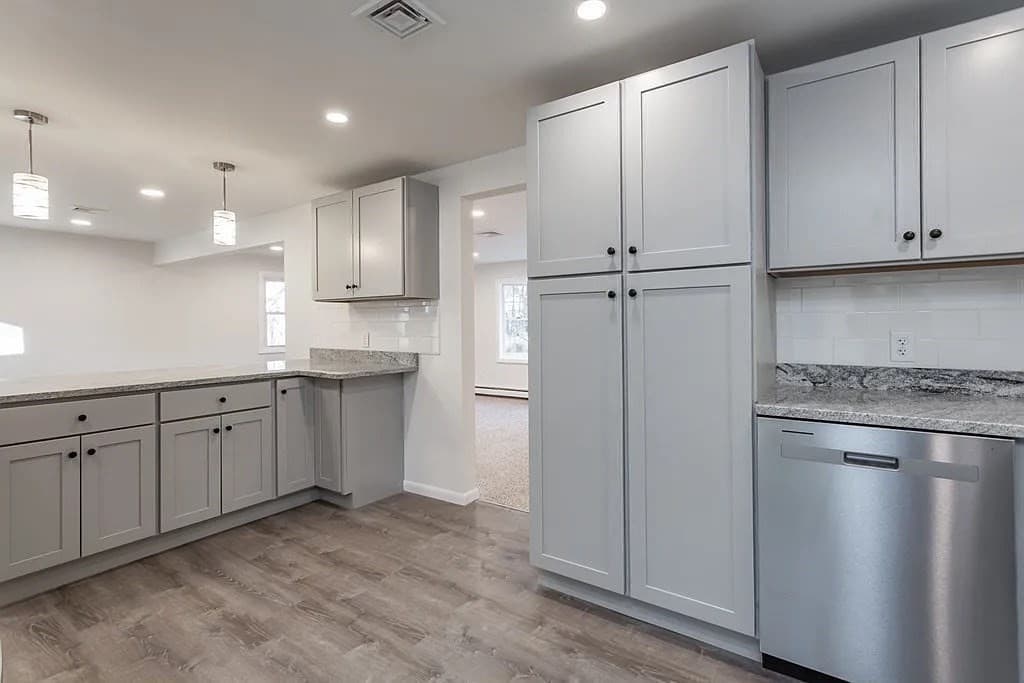 164 Hall St, Raynham MA 02767 photo 5