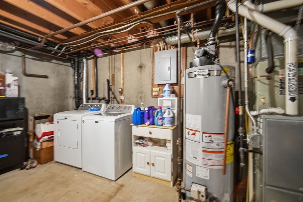 55 Empire St # 11, Chicopee MA 01013 photo 16