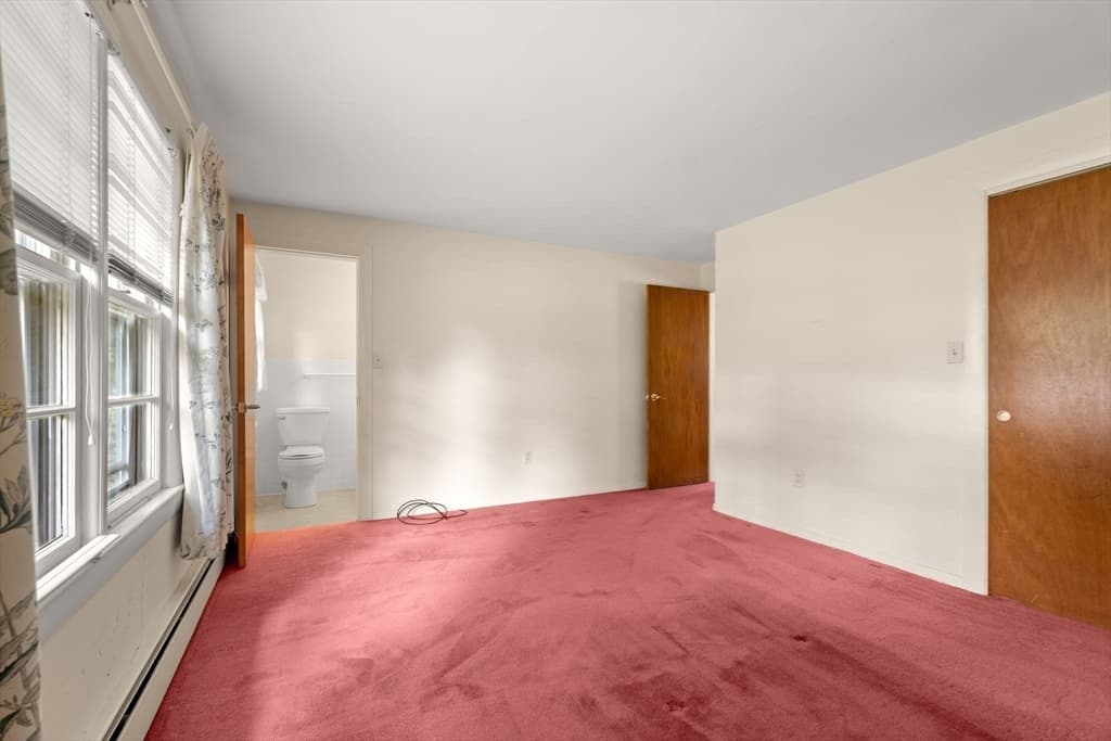 Single Family Residence at 6 Norfolk, Leominster MA 01453, photo 23 of 36