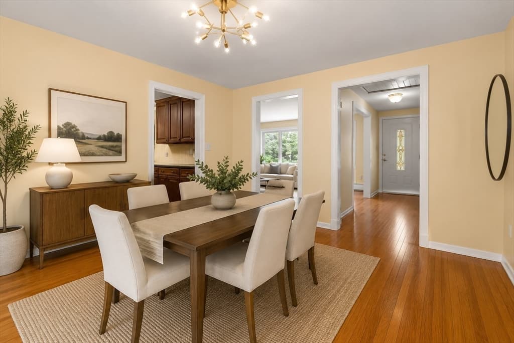 Single Family Residence at 6 Norfolk, Leominster MA 01453, photo 12 of 36