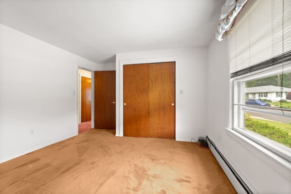 Single Family Residence at 6 Norfolk, Leominster MA 01453, photo 20 of 36