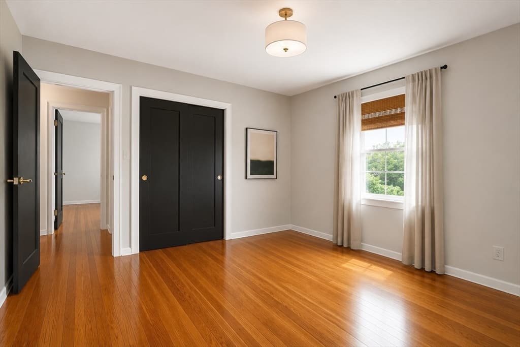 Single Family Residence at 6 Norfolk, Leominster MA 01453, photo 18 of 36