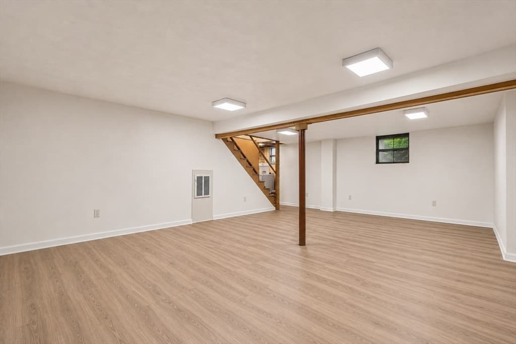 Single Family Residence at 6 Norfolk, Leominster MA 01453, photo 25 of 36
