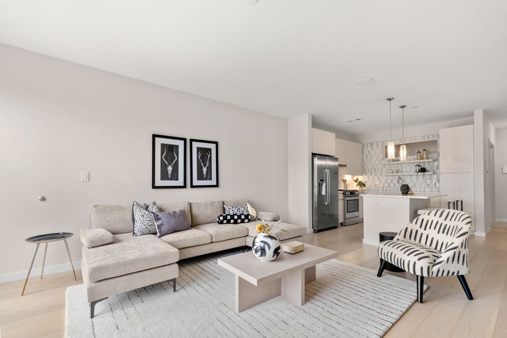 Condominium at 45 West Third # 514, Boston MA 02127, photo 6 of 23