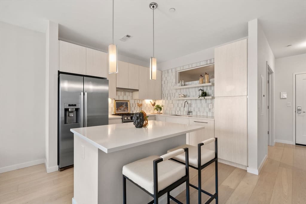 Condominium at 45 West Third # 514, Boston MA 02127, photo 3 of 23