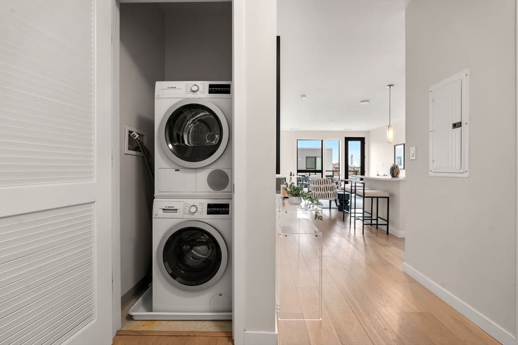Condominium at 45 West Third # 514, Boston MA 02127, photo 11 of 23