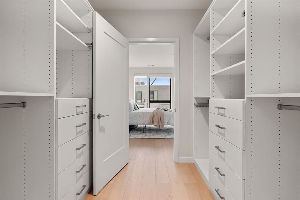 Condominium at 45 West Third # 514, Boston MA 02127, photo 8 of 23