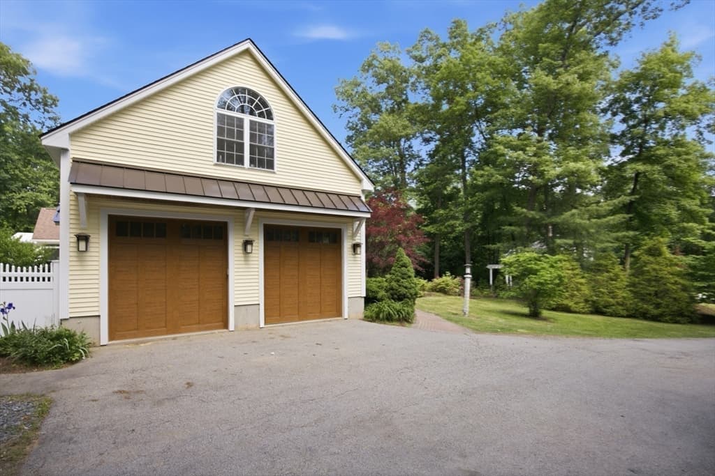 Single Family Residence at 8 Evergreen Drive, Plaistow NH 03865, Plaistow, photo 35 of 36