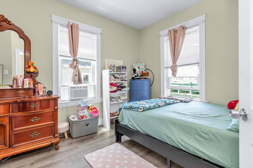 3 Family at 180 Chestnut Street, Chelsea MA 02150, Chelsea, photo 31 of 36