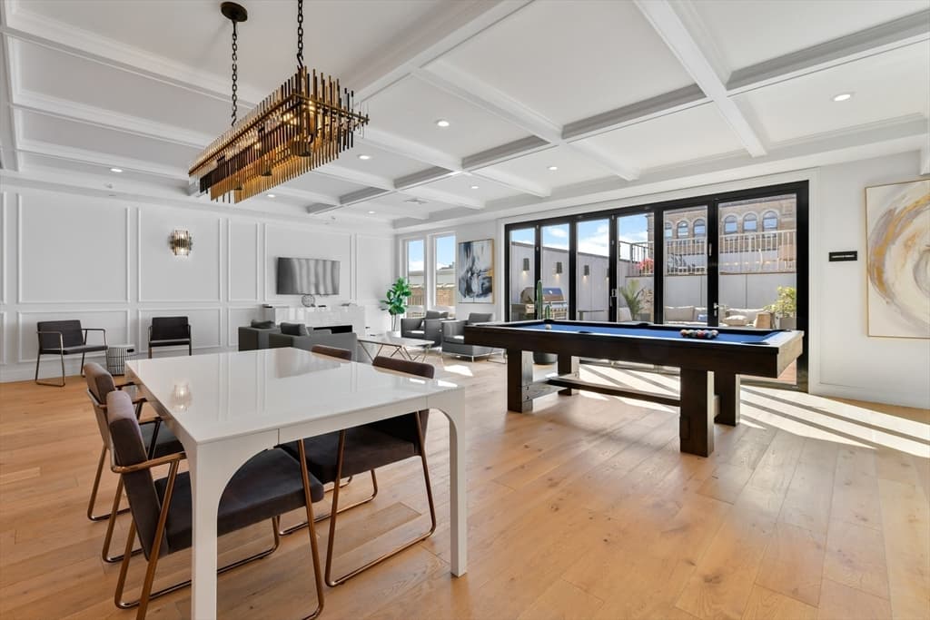 Condominium at 420 W Broadway, Boston MA 02127, Boston, photo 8 of 13
