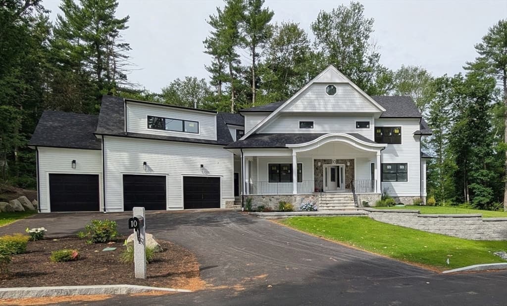 10 Union Lane, Canton MA 02021