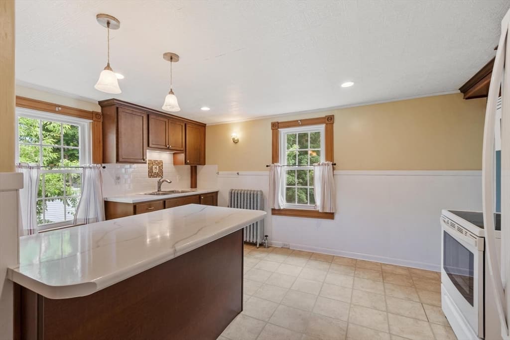 16 Chapel St, Ashburnham MA 01430 photo 14