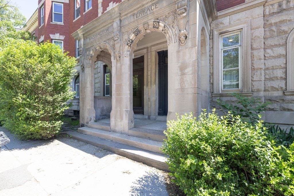 485 Washington St # 3, Brookline MA 02446 photo 14