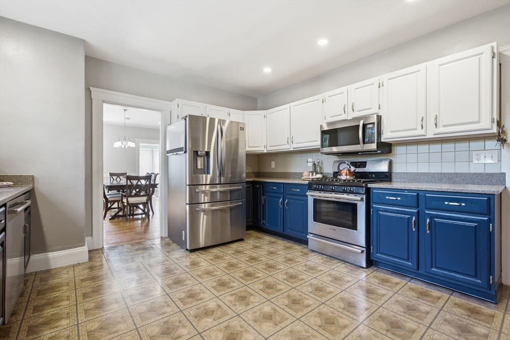 79 Orange Street, Reading MA 01867 photo 16