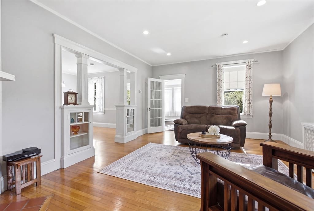 79 Orange Street, Reading MA 01867 photo 9
