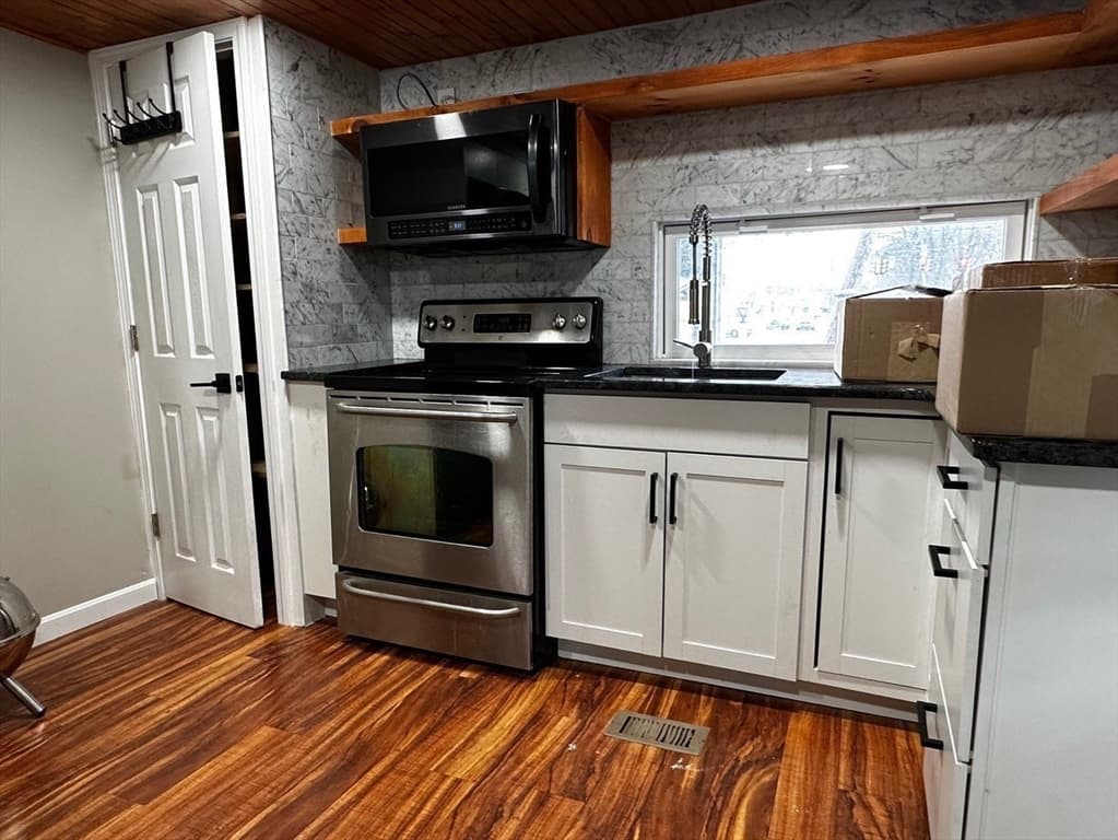 1A Rose Lane, Worcester MA 01607 photo 8