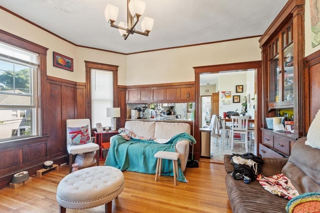 562 Main St, Medford MA 02155 photo 16