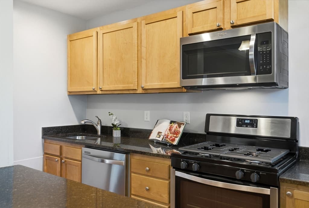 Condominium at 55 Magazine Street # 21, Cambridge MA 02139, photo 5 of 23