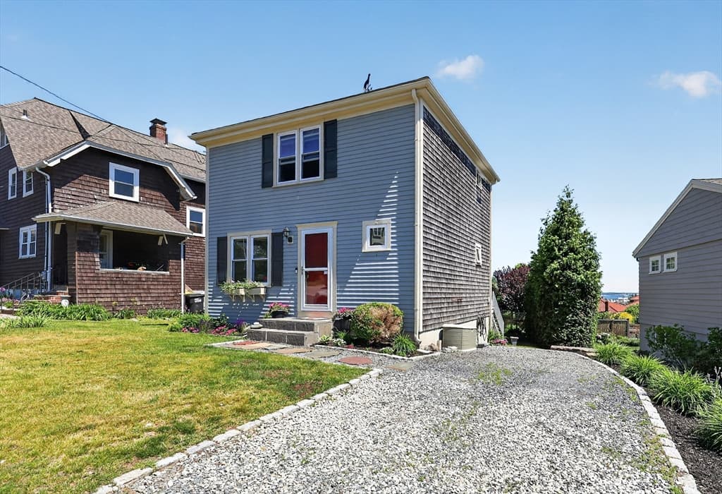 8 Standish Avenue, Hull MA 02045 photo 2