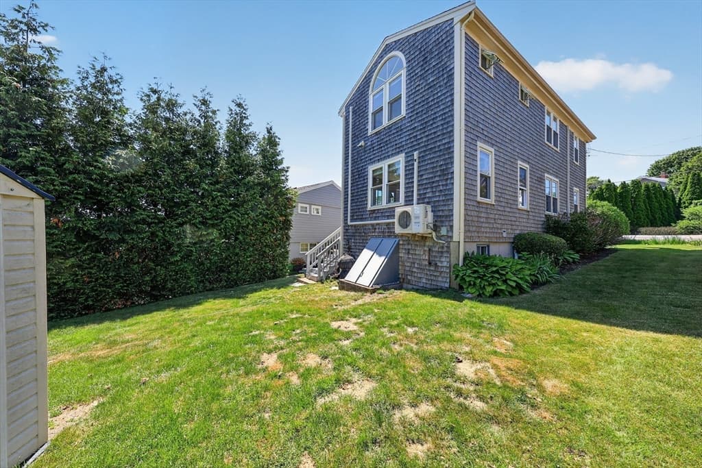 8 Standish Avenue, Hull MA 02045 photo 17