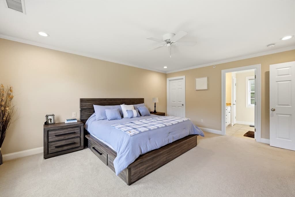 Single Family Residence at 4 N Hills Ln, Wilbraham MA 01095, photo 16 of 40
