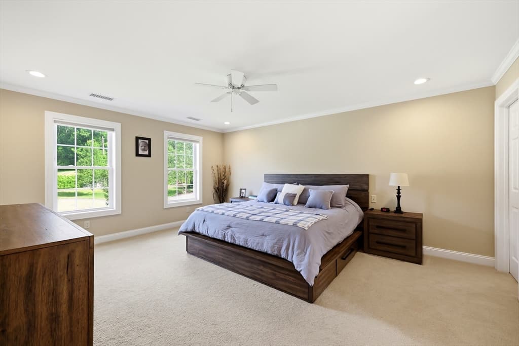 Single Family Residence at 4 N Hills Ln, Wilbraham MA 01095, photo 15 of 40