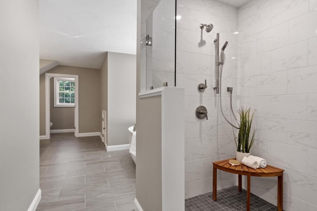 Single Family Residence at 4 Jewett Rd, Sterling MA 01564, Sterling, photo 19 of 36
