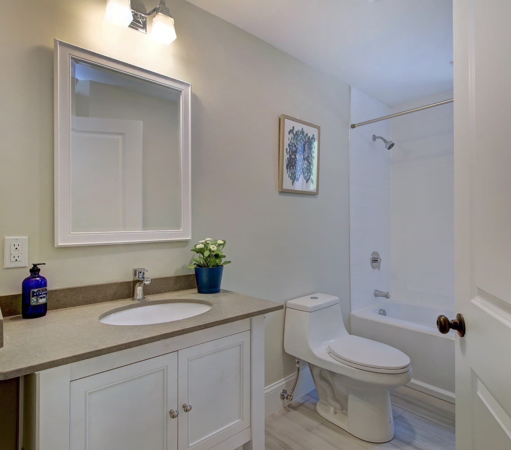 Single Family Residence at 287 Walnut Ave, Boston MA 02119, photo 17 of 36