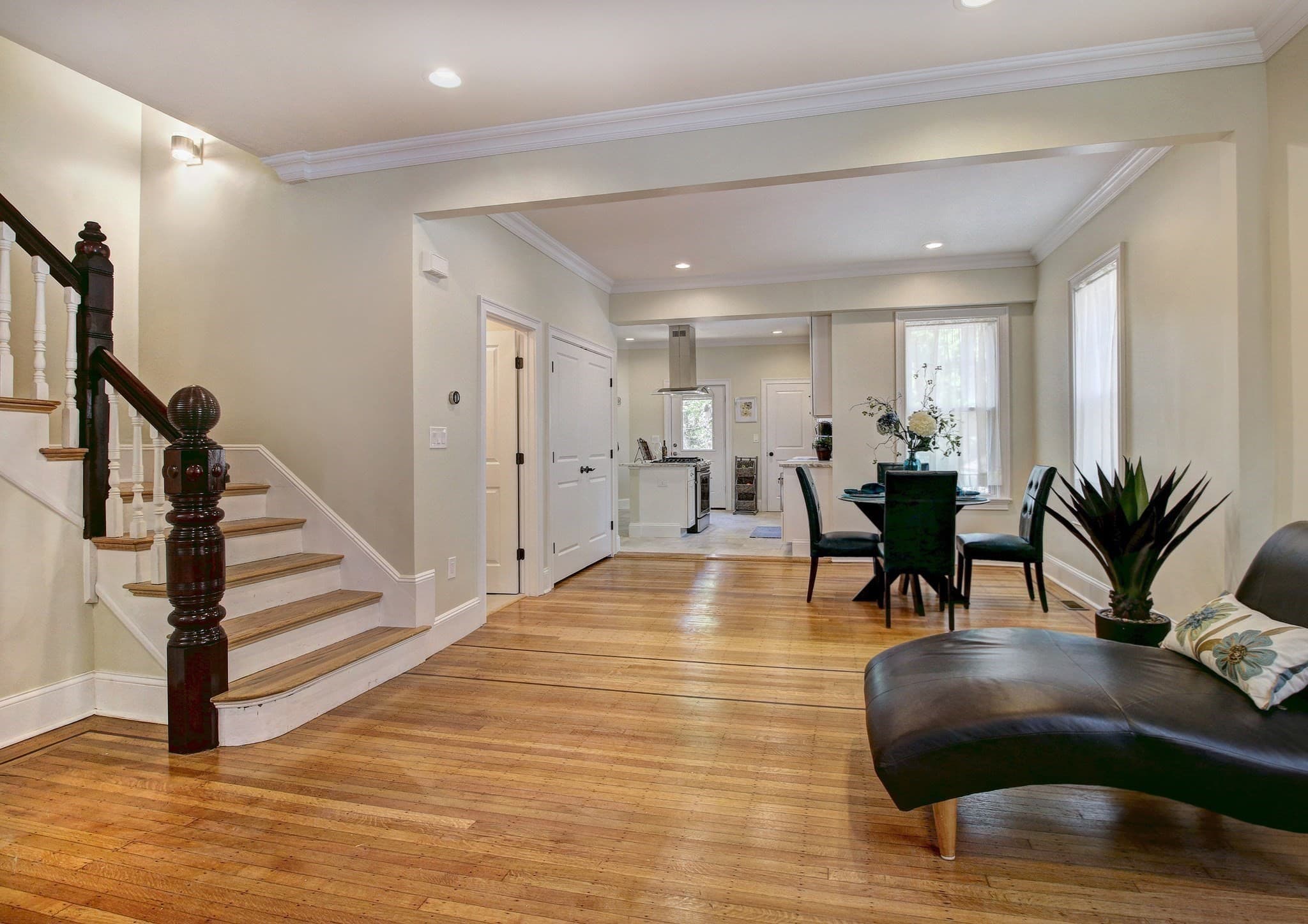 Single Family Residence at 287 Walnut Ave, Boston MA 02119, photo 9 of 36