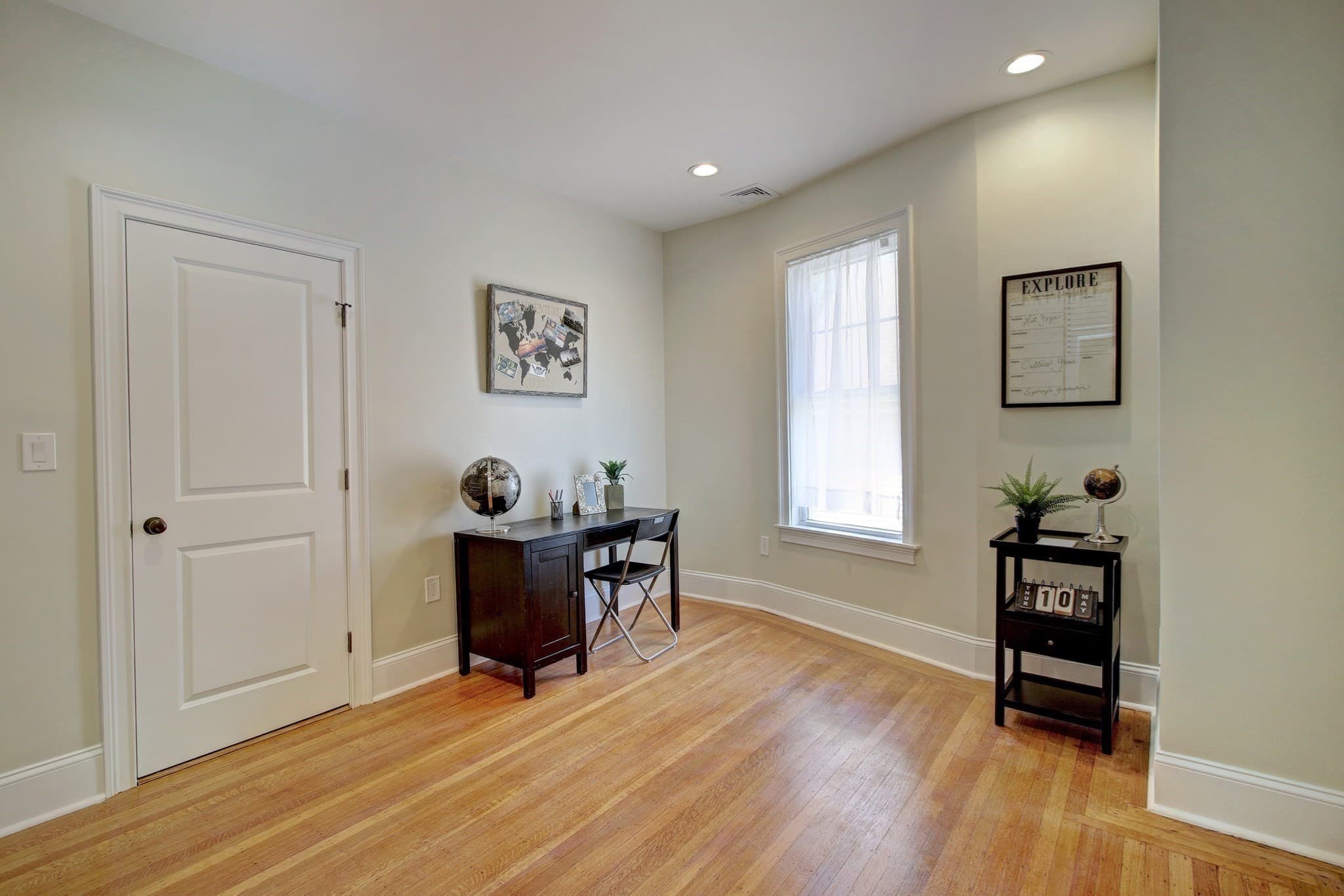 Single Family Residence at 287 Walnut Ave, Boston MA 02119, photo 19 of 36