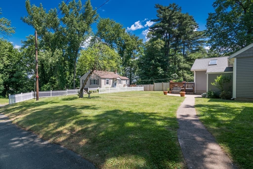 Single Family Residence at 1466-1468 Page Blvd, Springfield MA 01104, Springfield, photo 28 of 42