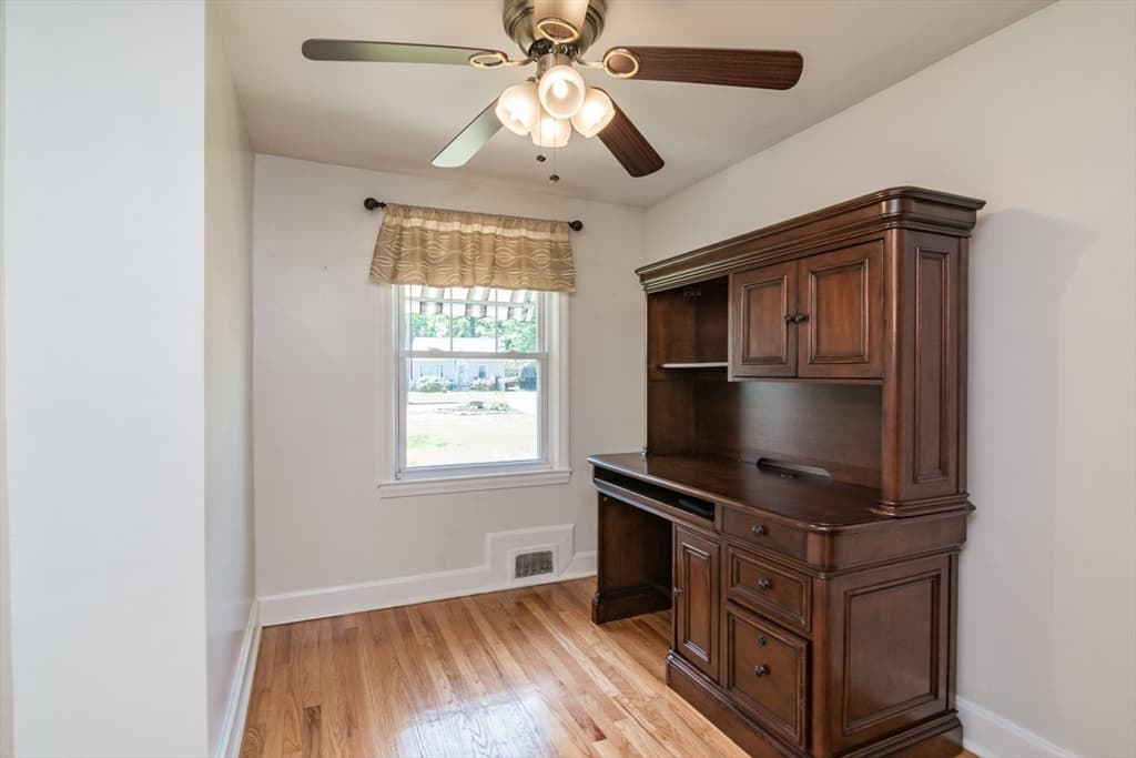 Single Family Residence at 1466-1468 Page Blvd, Springfield MA 01104, Springfield, photo 21 of 42