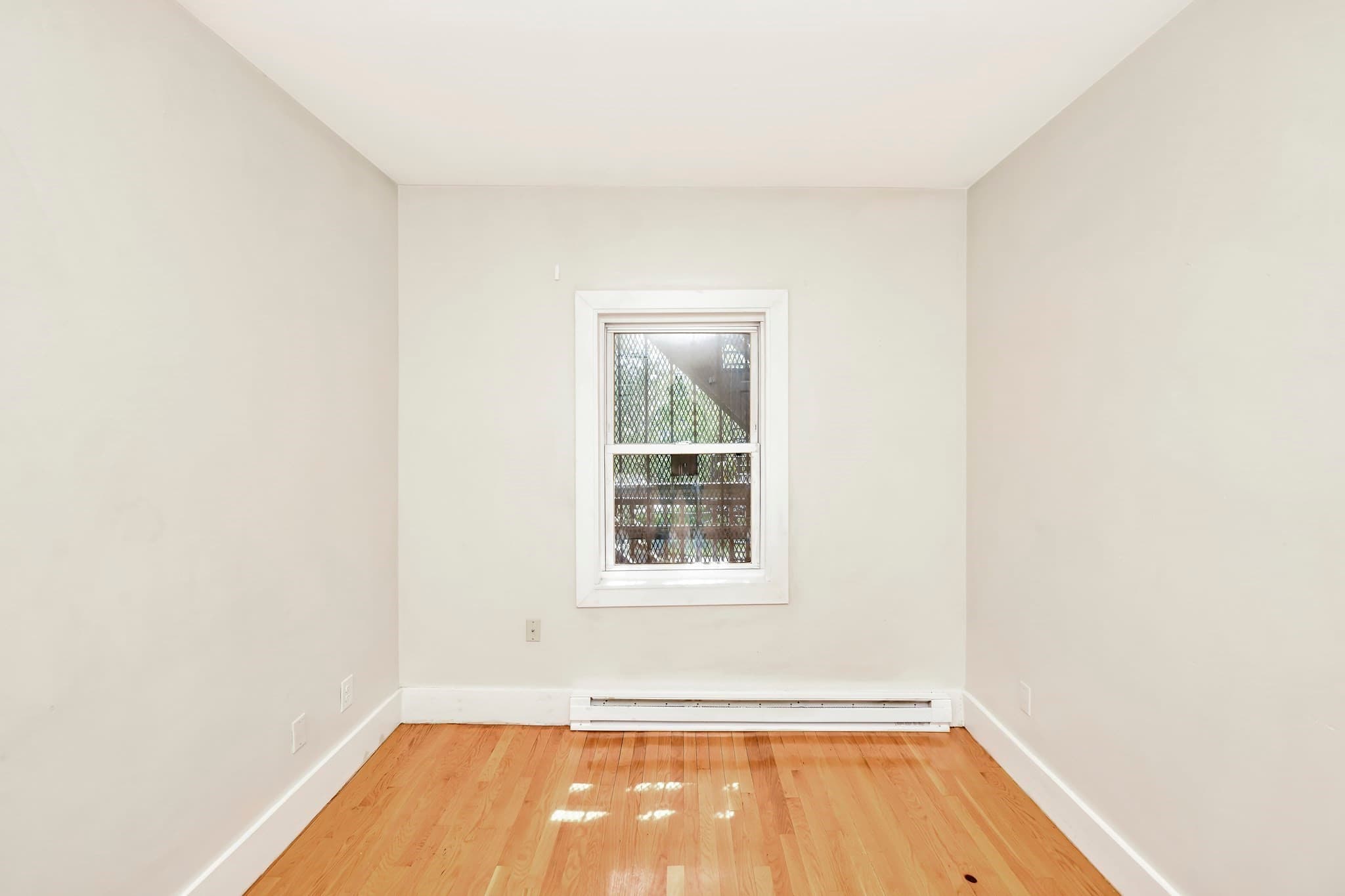 5-9 Family at 223-227 Washington Street, Boston MA 02121, Boston, photo 24 of 27