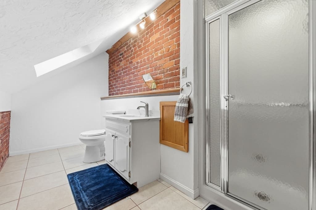 321 Plantation St # 300, Worcester MA 01604 photo 28