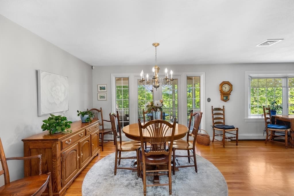 Single Family Residence at 45 Sierra Way, Yarmouth MA 02673, photo 6 of 33