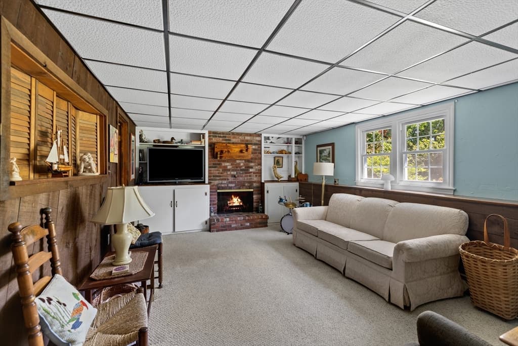 Single Family Residence at 45 Sierra Way, Yarmouth MA 02673, photo 17 of 33